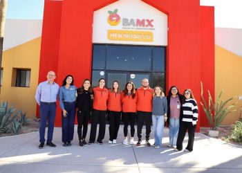 Naranjeros Softbol Femenil visitó el Banco de Alimentos de Hermosillo