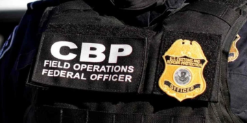 Periodistas que cubren historias en la frontera ya no serán interrogados por el CBP