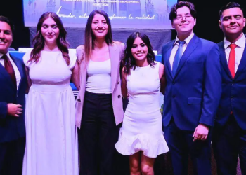 Toma protesta nueva mesa directiva del Consejo Estudiantil en la Unison