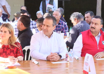 La experiencia de los buenos gobiernos del PRI permitirá recuperar la confianza de la gente, afirma Lupita Soto al reunir a ex alcaldes de todo Sonora