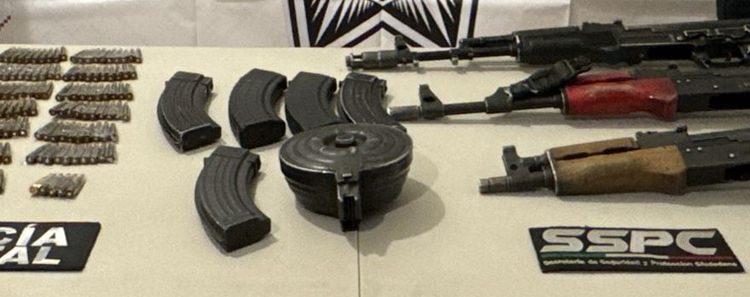 PESP y SSPC refuerzan Nogales con aseguramiento de armas y vehículo con reporte de robo