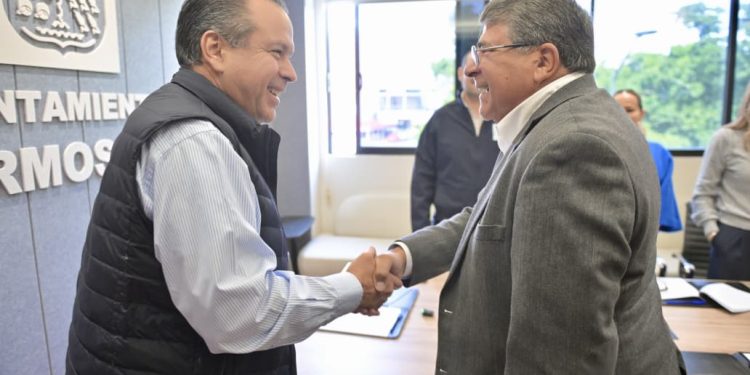 Impulsan Toño Astiazarán y Colegio de Ingenieros Civiles de Sonora desarrollo ordenado de la ciudad