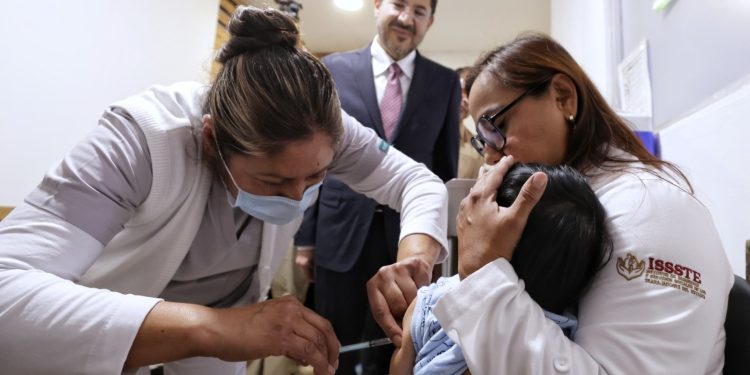 Impulsa Martí Batres gestión del ISSSTE en territorio; visita unidades médicas en todo el país para atender a la derechohabiencia