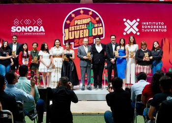 Durazo amplía el Premio Estatal de la Juventud: más jóvenes reconocidos y premio de 200 mil pesos