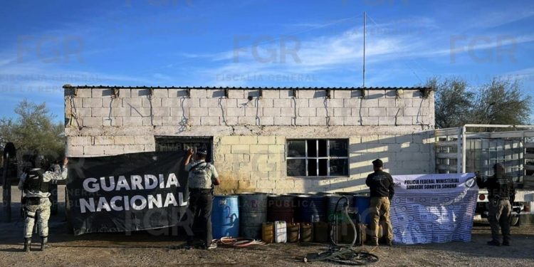 FGR asegura más de dos mil litros de hidrocarburo en Sonoyta