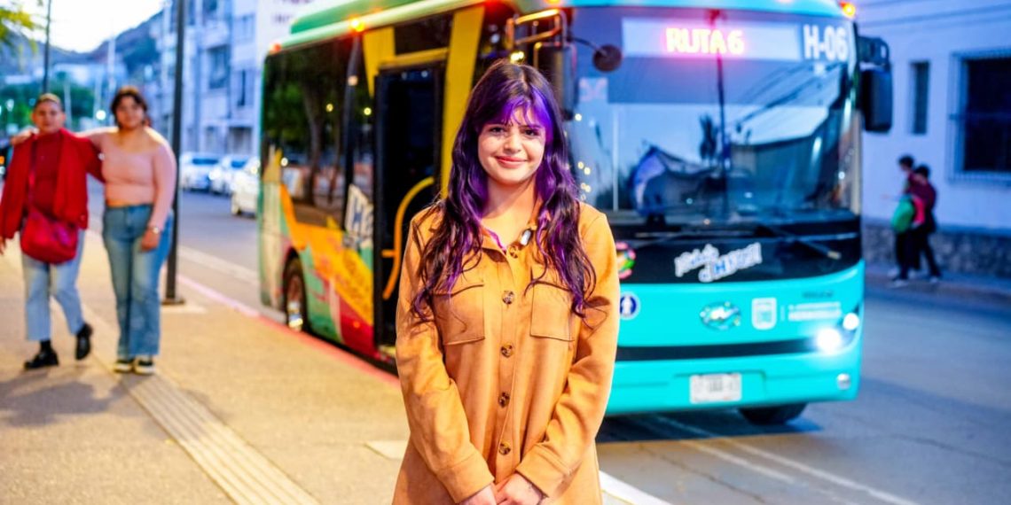 Ofrece H Bus traslados gratuitos a estudiantes universitarios con cero emisiones contaminantes