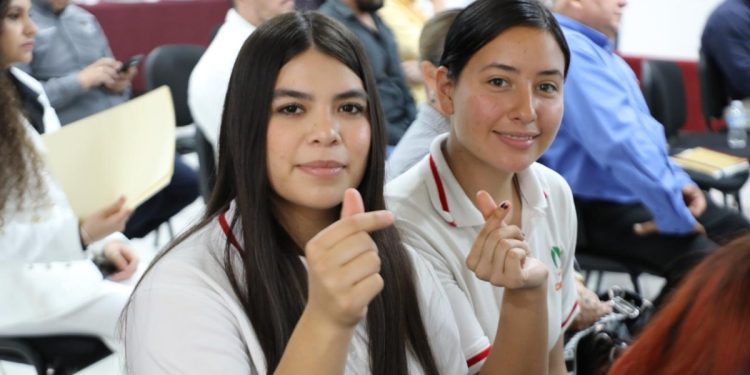 Favorece Gobierno de Sonora libre tránsito del alumnado de Cecyte para que continúe sus estudios en nivel superior