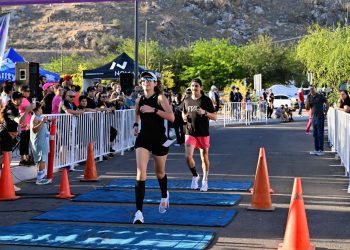 Con Medio Maratón 21K, Gobernador Durazo consolida transformación de La Sauceda en espacio de bienestar para las familias