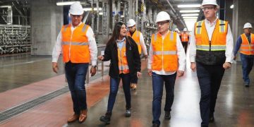 Gobernador Durazo convierte a Sonora en líder manufacturero en la frontera norte