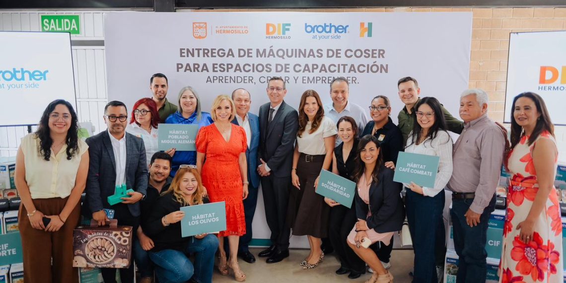 Impulsan Patty Ruibal y Toño Astiazarán autoempleo al otorgar 100 máquinas de coser donadas por la empresa Brother
