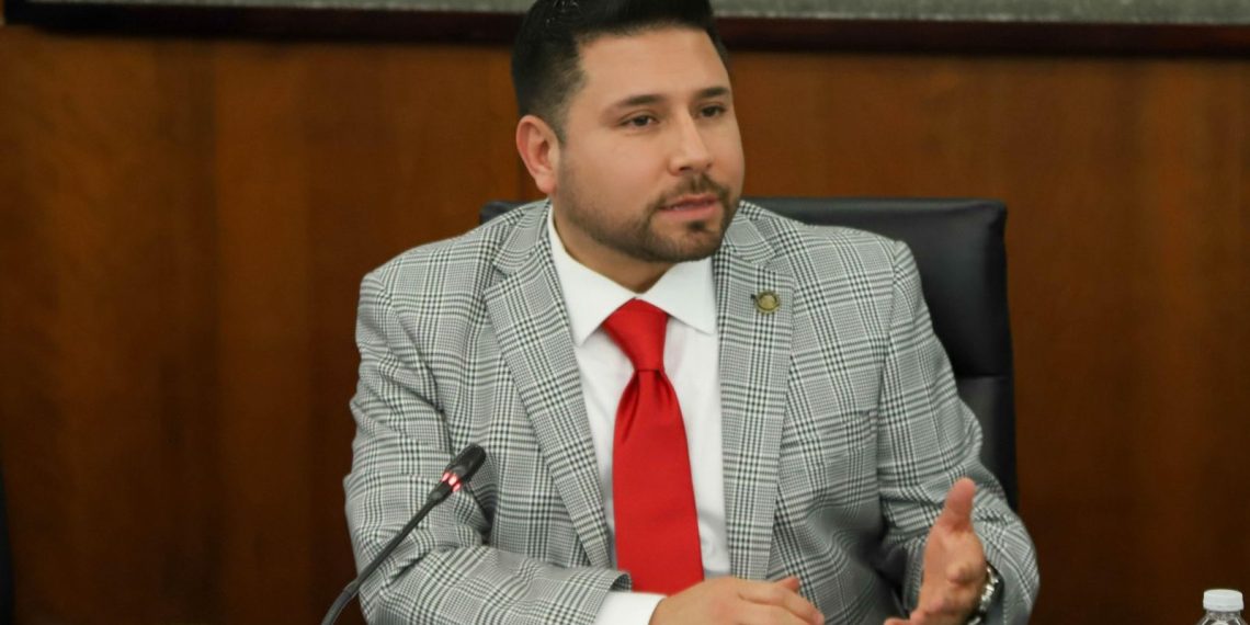 La recuperación del fondo minero y la garantía de seguridad para esta actividadad, son los retos de las economía regionales multilaterales: Iván Jaimes