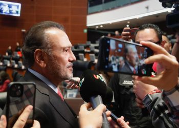 En democracia cada voto debe valer lo mismo, por ello propongo evitar la sobrerrepresentación abusiva en las cámaras: Beltrones