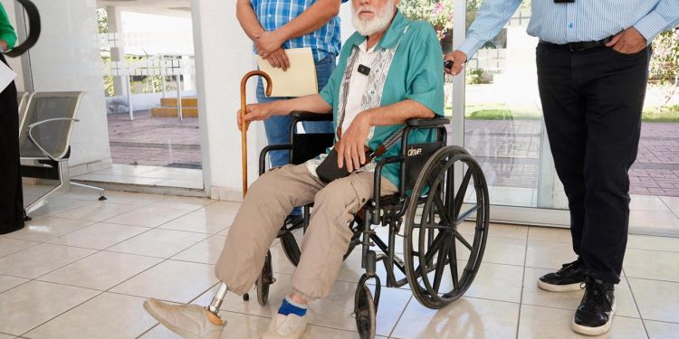 Entrega Dif Sonora prótesis gratuitas para fortalecer la inclusión de personas con discapacidad