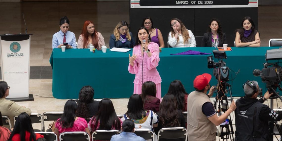 Participa Instituto Sonorense de la Juventud en el Segundo Parlamento Nacional de Mujeres Jóvenes