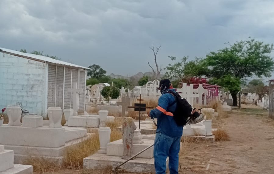 Realiza Gobierno de Hermosillo limpieza en panteones con motivo del 10 de mayo