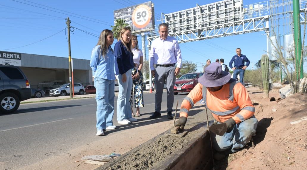 Mantiene Toño Astiazarán mejoramiento de vialidades en beneficio de hermosillenses
