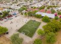 Hace equipo Toño Astiazarán a favor del deporte con la entrega de cancha de futbol en Las Lomas