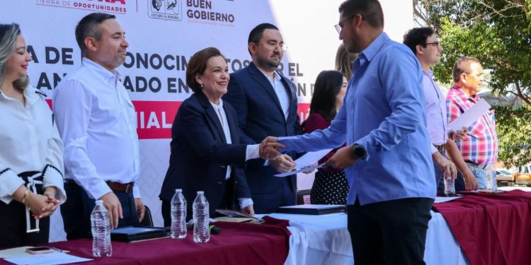 Gobierno de Sonora reconoce a servidores públicos en el cumplimiento anticipado de la declaración patrimonial