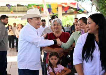 ”Nadie se queda atrás en la transformación de Sonora”: Durazo lleva becas y conectividad a Soyopa y Mazatán