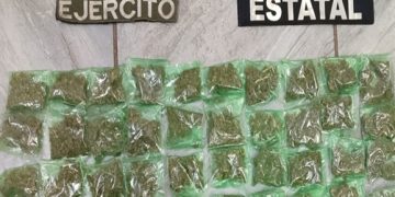 Acciones de combate al delito de la Policía Estatal y Defensa incautan narcótico en Caborca