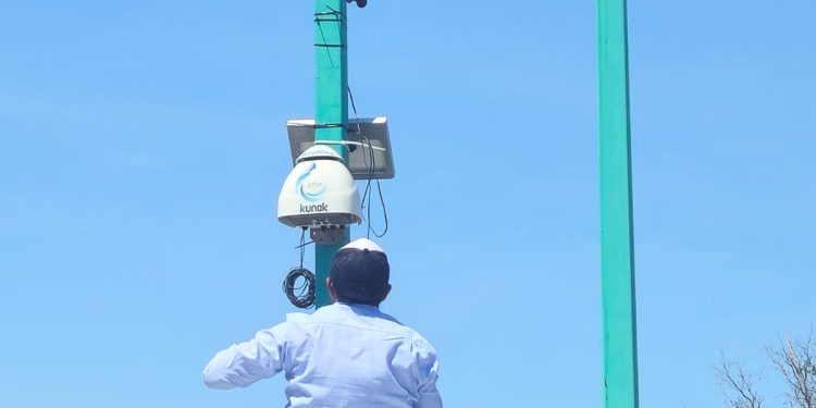 Cedes fortalece monitoreo de la calidad del aire con instalación de sensor