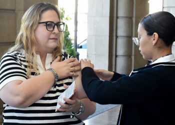 Se une Ayuntamiento de Hermosillo a la Semana Nacional de Salud con módulos de vacunación