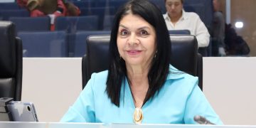 Presenta Ernestina Castro iniciativa para reforzar austeridad y disciplina financiera en Sonora