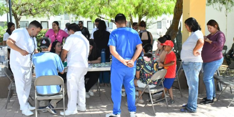 Realiza Gobierno de Hermosillo exitosa jornada de salud en el fraccionamiento Quinta Esmeralda
