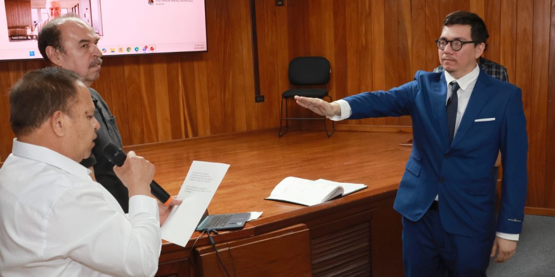 Daniel Rubal, primer doctor en Ciencias con Especialidad en Matemática Educativa de la Unison