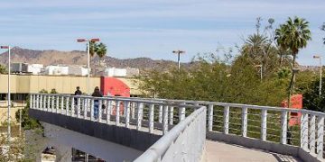 Estudiante de Medicina se lanza de puente peatonal de Unison