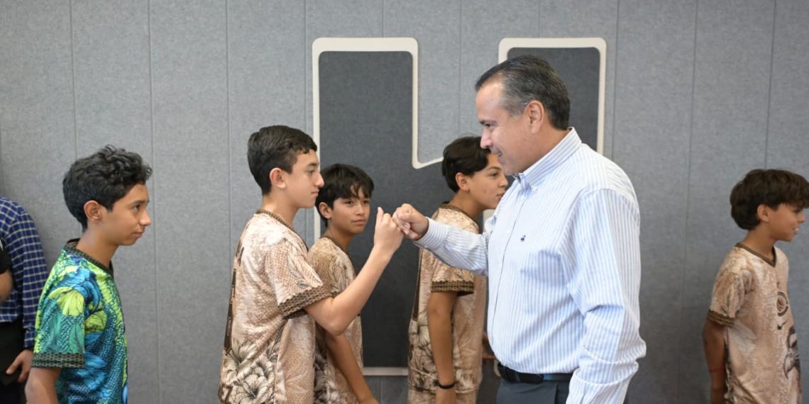 Impulsa Toño Astiazarán talento deportivo con casi 250 nuevos apoyos a hermosillenses
