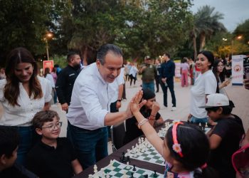 Ofrecen Toño Astiazarán y Patty Ruibal a niñas y niños diversión y experiencias formativas en el ChiquiFest 2026