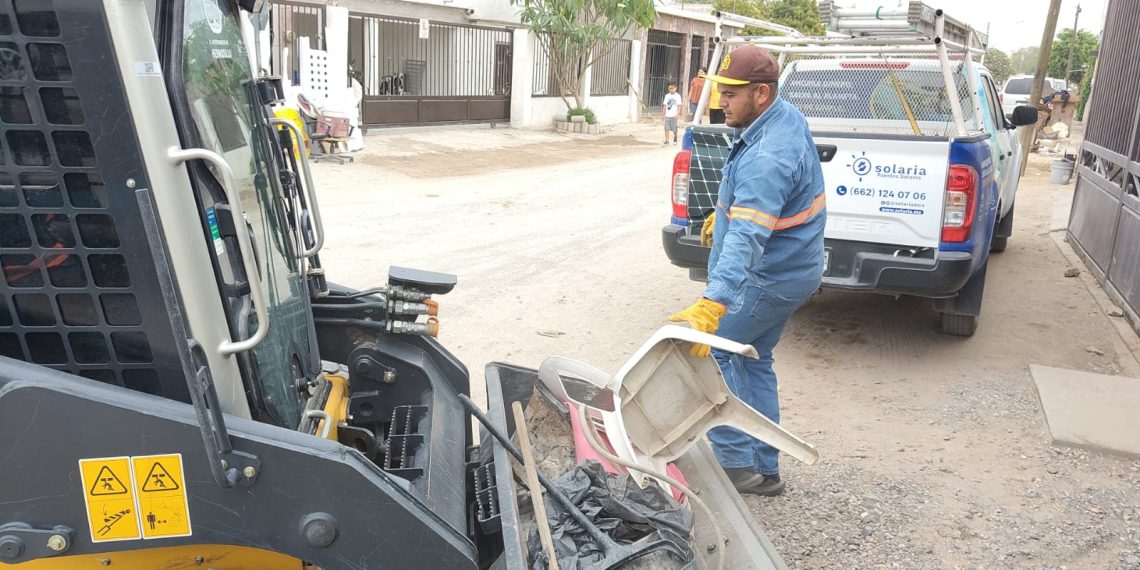 Retira Ayuntamiento de Hermosillo 32 toneladas de cacharros en la Norberto Ortega