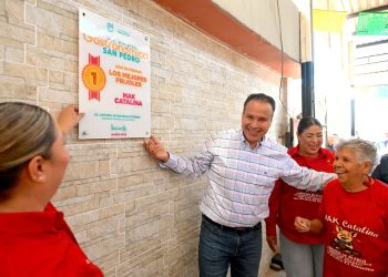 Otorga distintivo Toño Astiazarán a ganadores de la novena Muestra Gastronómica de San Pedro