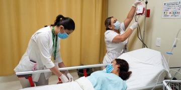 Destaca Gobierno de Sonora el trabajo de enfermeras y enfermeros en su día