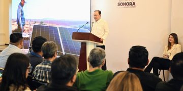 Gobernador Durazo pone en marcha registro de Techos Solares; reducirá costos del recibo de luz