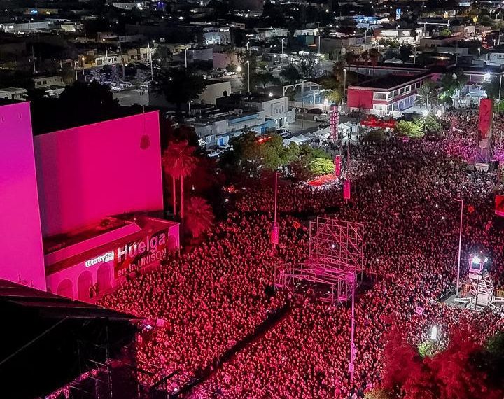 Laten más de 55 mil personas en los tres principales foros de Fiestas del Pitic 2026; 40 mil con Molotov y el TRI