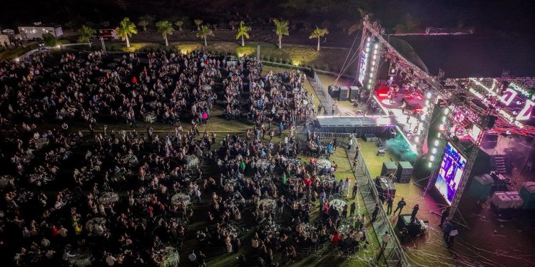 Celebran Toño Astiazarán y Patty Ruibal éxito de concierto de Matute a favor del primer Centro Municipal de Neurodesarrollo
