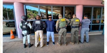 Capturan en Nogales a imputado tras ser deportado por violencia familiar en Magdalena de Kino