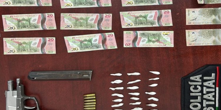 Incauta Policía Estatal arma de fuego y narcótico durante detención en Hermosillo