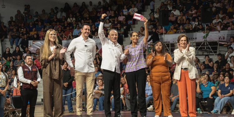 Arranca en Hermosillo entrega del Programa de Fortalecimiento Económico para Familias Vulnerables 2026