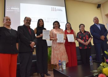 UTH amplifica las voces de mujeres que transforman la entidad