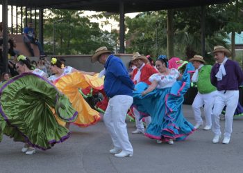 Inician Rutas Culturales de las Fiestas del Pitic con arte, música y tradición