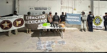 Operativo coordinado permite detención y aseguramiento de arsenal en tramo carretero Altar-Santa Ana