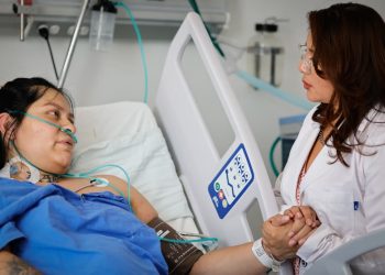 Con éxito, HR “Gral. Ignacio Zaragoza” del ISSSTE salva vida de madre e hija por embarazo de alto riesgo