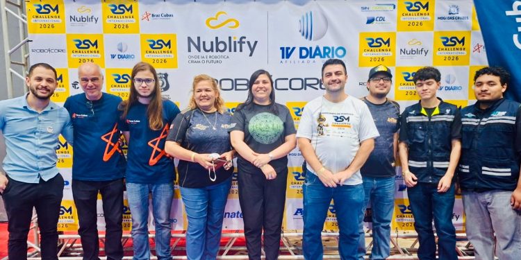 Participan estudiantes sonorenses en torneo internacional de robótica en Brasil: Universidad Tecnológica de SLRC