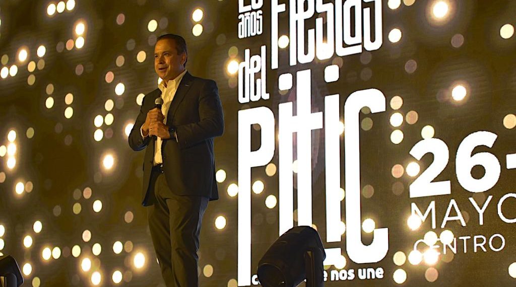 Invita Toño Astiazarán a disfrutar programa artístico y cultural de Las Fiestas del Pitic 2026