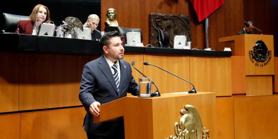 El senador Iván Jaimes ponderó que se propusiera a Lazzeri, de perfil financiero, como embajador ante EU y pidió explicar la estrategia