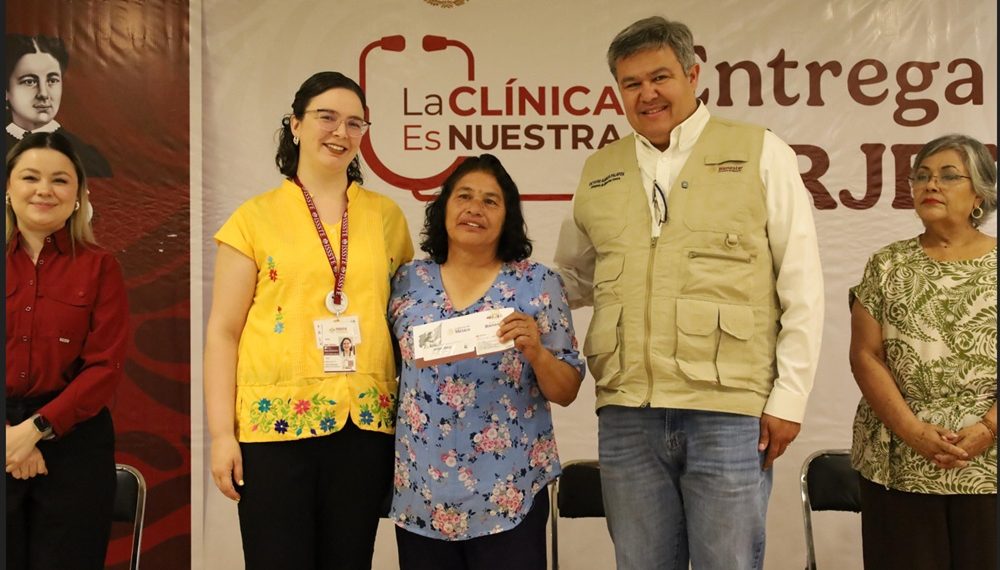 Bienestar entregaron 23 tarjetas del Programa La Clínica Es Nuestra del ISSSTE en Sonora