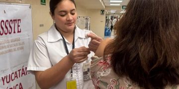Contribuye ISSSTE con la aplicación de más de 472 mil dosis en la Semana Nacional de Vacunación 2026